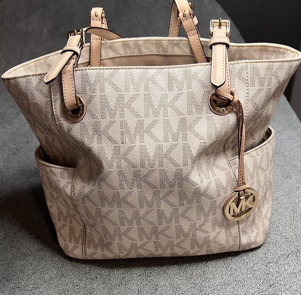 Michael Kors Large Vanilla Signature Tote Shoulder Bag Monogram MK Charm Purse